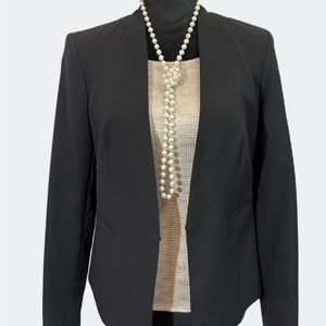 Chaus Size 4 Black Blazer